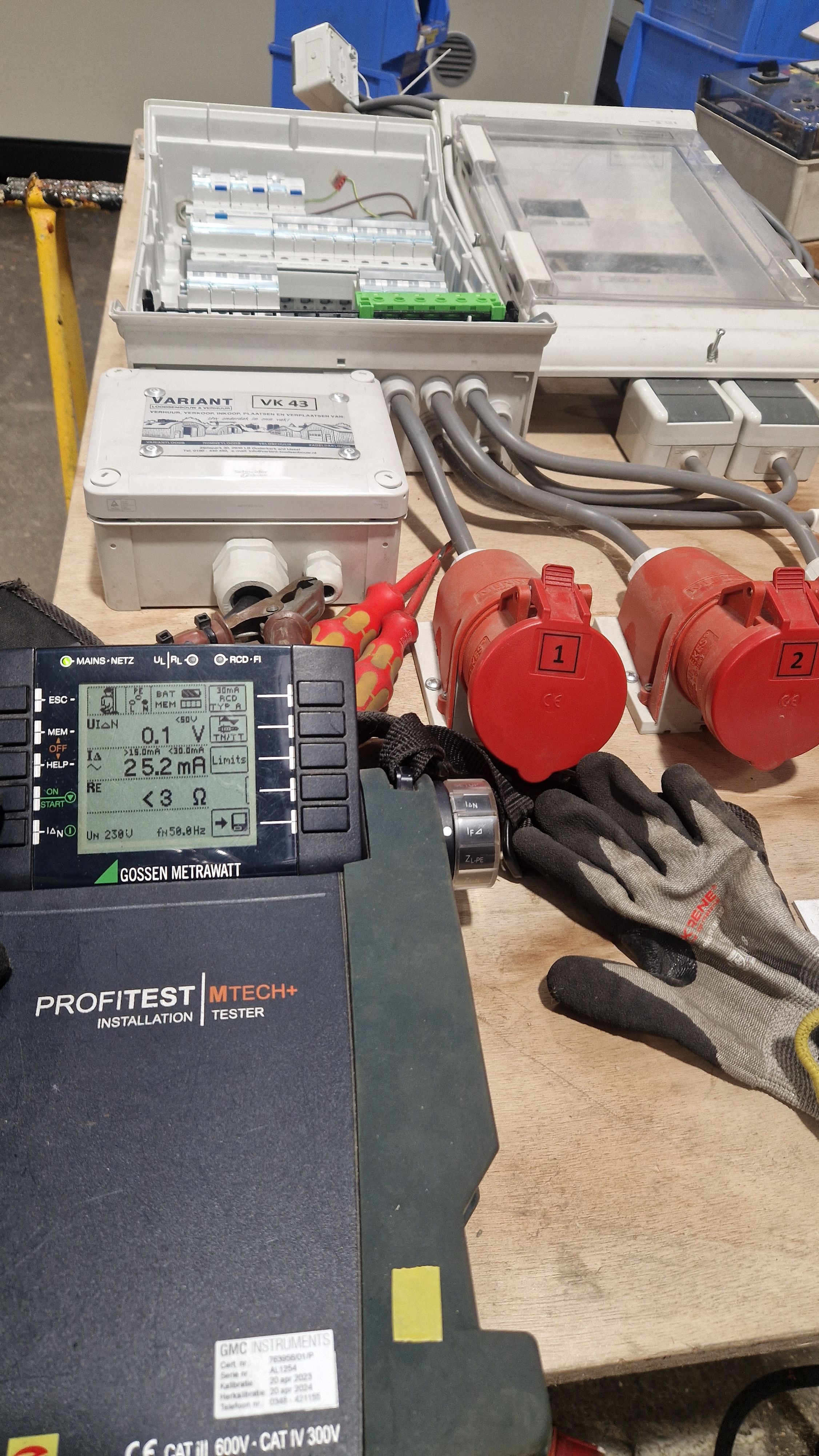 Installation testing with PROFITEST equipment